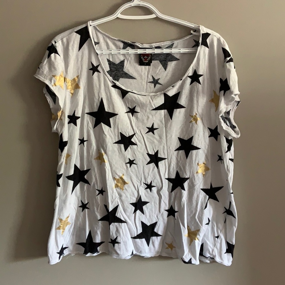 Rebel Wilson for Torrid star T-shirt